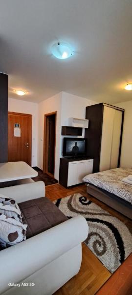 Zlatiborksi konaci K19 Zlatibor